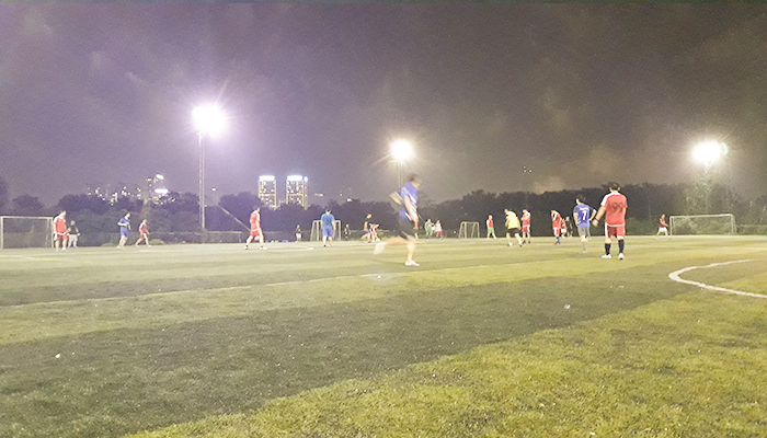 anh 3 bong da thang 10